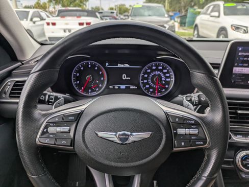 Used 2020 Genesis G70 2.0T RWD image 24