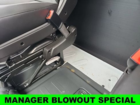 New 2024 RAM ProMaster 3500 w/ Convenience Group FWD image 12
