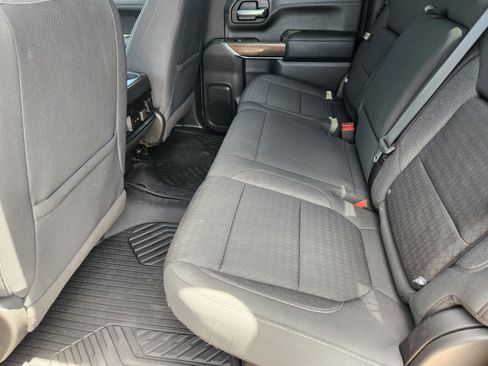 Used 2020 Chevrolet Silverado 1500 RST AWD/4WD image 30