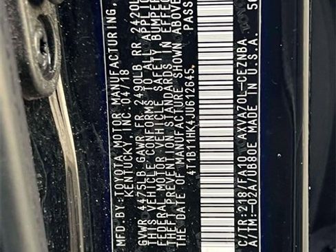 Used 2018 Toyota Camry LE image 19