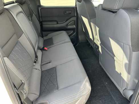 New 2026 Nissan Frontier SV w/ SV Convenience Package image 11