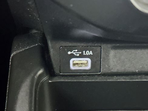 Used 2020 Honda CR-V LX image 33