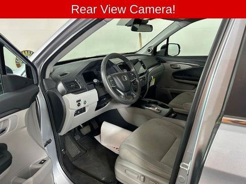 Used 2021 Honda Pilot EX image 7