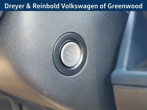 New 2025 Volkswagen ID. Buzz Pro S Plus image 29