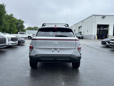 New 2026 Hyundai Kona SEL Sport AWD/4WD image 3