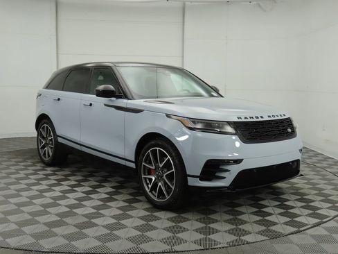 Used 2025 Land Rover Range Rover Velar Dynamic SE AWD/4WD image 3