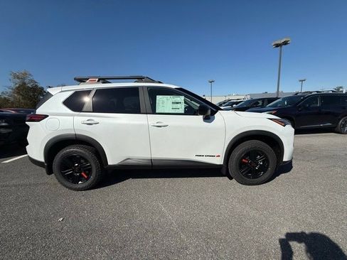 New 2026 Nissan Rogue SV image 4