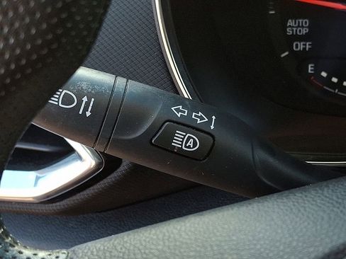 Used 2023 Chevrolet TrailBlazer LT w/ Convenience Package image 24