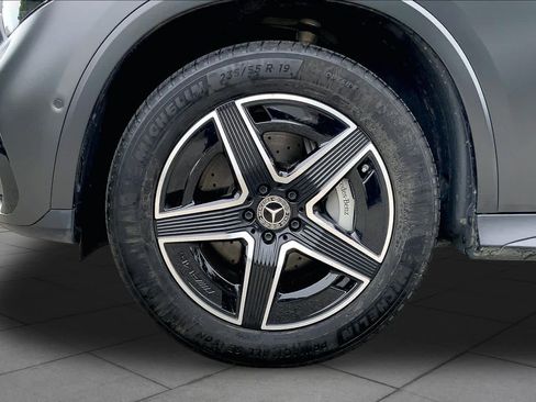 Certified 2024 Mercedes-Benz GLC 300 4MATIC image 11