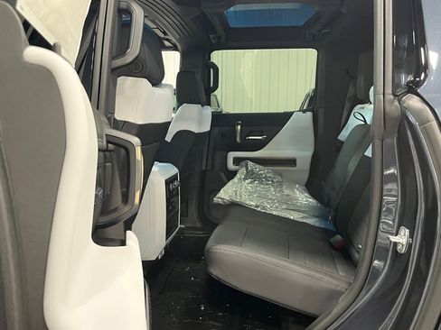 New 2025 GMC Hummer EV 2X image 11