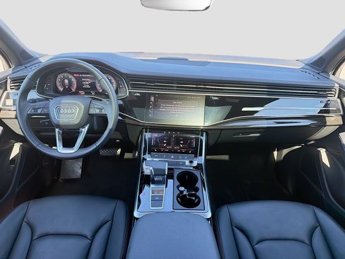 Used 2025 Audi Q7 3.0T Premium Plus AWD/4WD image 17