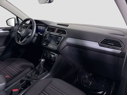 Used 2022 Volkswagen Tiguan S w/ Driver Assistance Package image 30