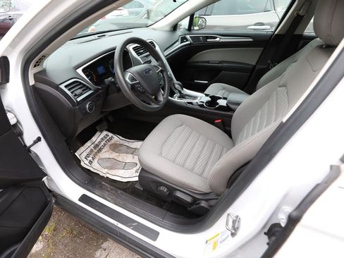 Used 2016 Ford Fusion S FWD image 15