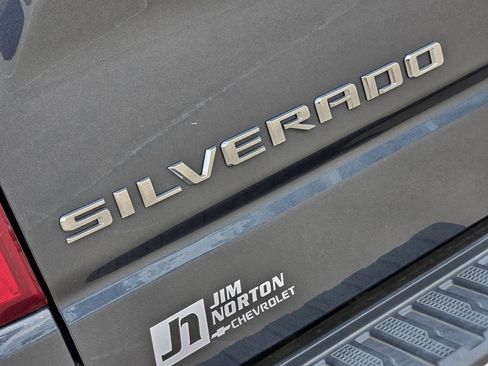 Used 2019 Chevrolet Silverado 1500 LT w/ Texas Edition AWD/4WD image 15