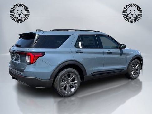 New 2026 Ford Explorer Active w/ Active Comfort Package AWD/4WD image 5