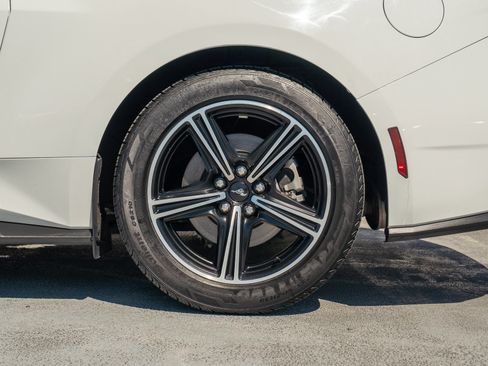 Used 2024 Ford Mustang Premium RWD image 15