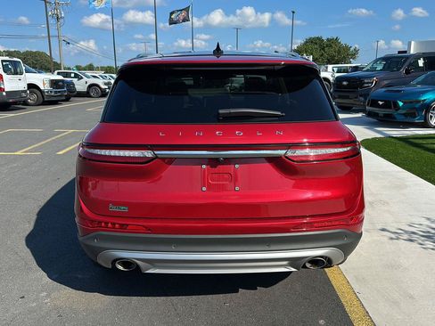 Used 2024 Lincoln Corsair Reserve w/ Equipment Group 201A FWD image 6