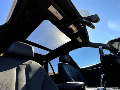 Used 2017 BMW X5 sDrive35i image 16