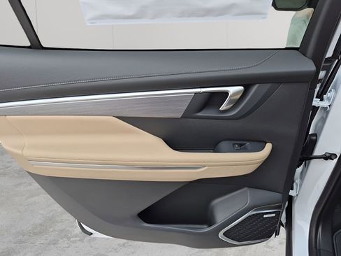 New 2026 Buick Enclave Preferred image 17