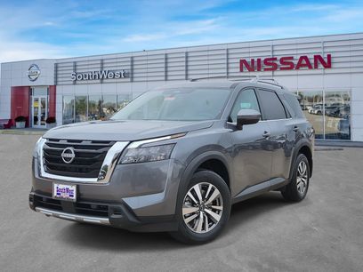 New 2025 Nissan Pathfinder SL