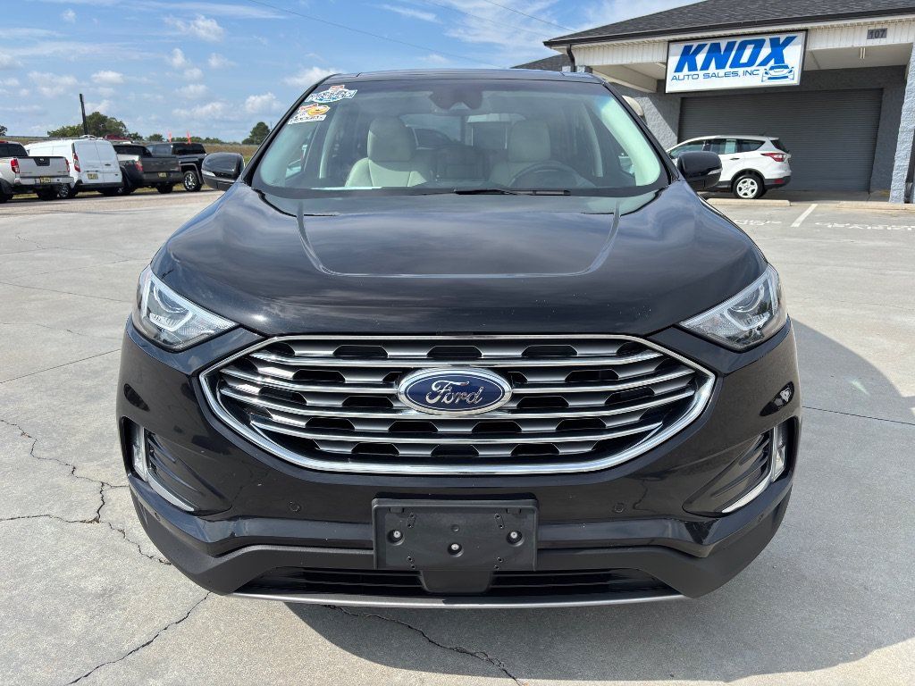 Used 2021 Ford Edge Titanium w/ Class II Trailer Tow Package AWD/4WD image 9
