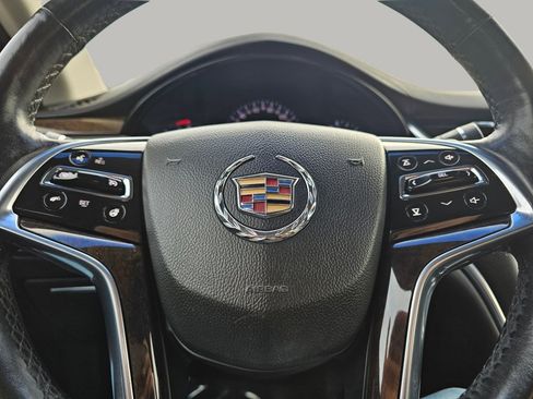Used 2014 Cadillac XTS Luxury image 3