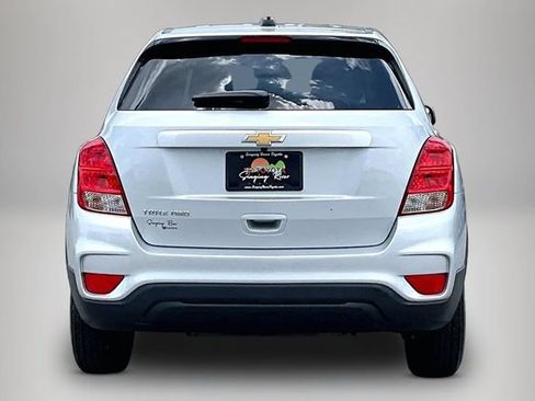Used 2020 Chevrolet Trax LS w/ Tint and Cruise Package AWD/4WD image 6