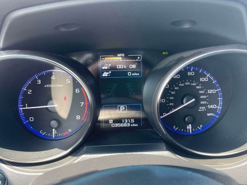 Used 2019 Subaru Outback 2.5i Limited AWD/4WD image 25