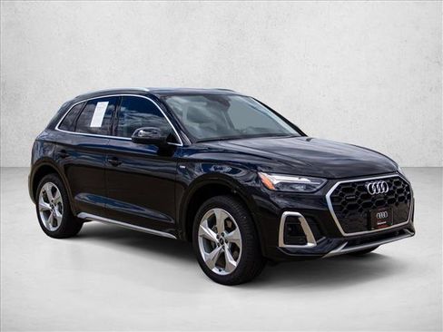 Used 2025 Audi Q5 2.0T Premium Plus w/ Premium Plus Package AWD/4WD image 3