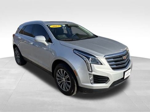 Used 2017 Cadillac XT5 Luxury image 8