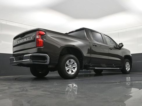 Used 2022 Chevrolet Silverado 1500 LT RWD image 30