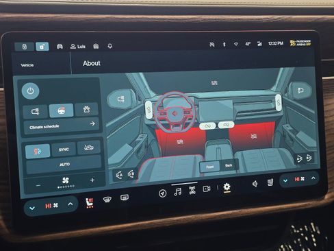 Used 2022 Rivian R1T Adventure image 43