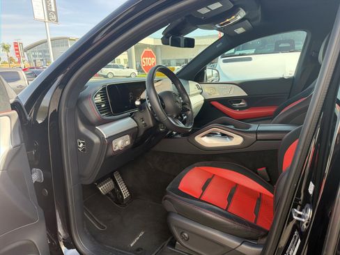 Used 2024 Mercedes-Benz GLE 53 AMG 4MATIC Coupe image 8