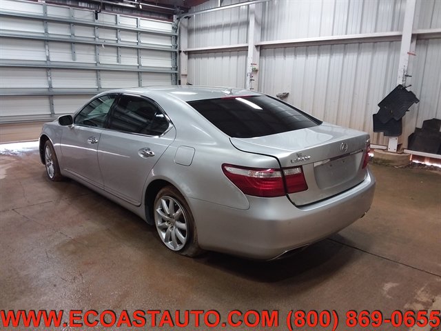 Used 2007 Lexus LS 460 L RWD image 5