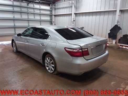 Used 2007 Lexus LS 460 L RWD image 5