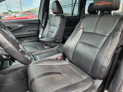 Used 2023 Honda Passport TrailSport image 6