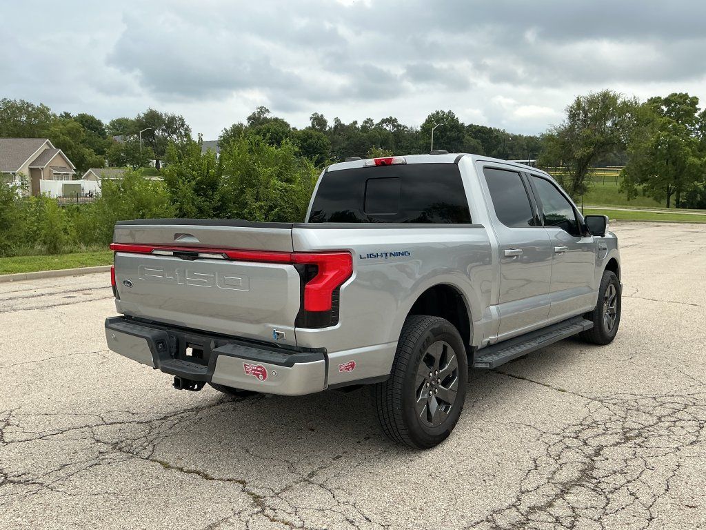 Used 2023 Ford F150 Lightning Lariat AWD/4WD image 5