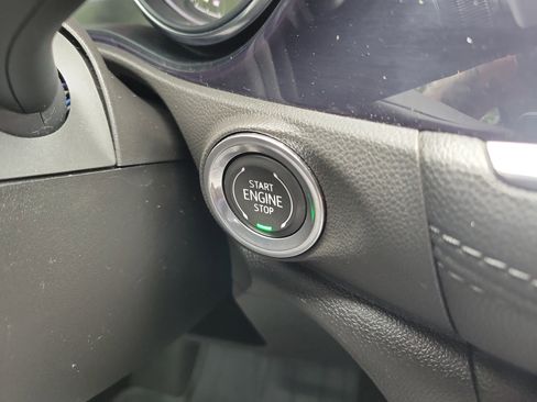 Used 2020 Buick Encore GX Select FWD image 29