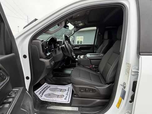Used 2024 Chevrolet Silverado 3500 LT w/ Convenience Package AWD/4WD image 17