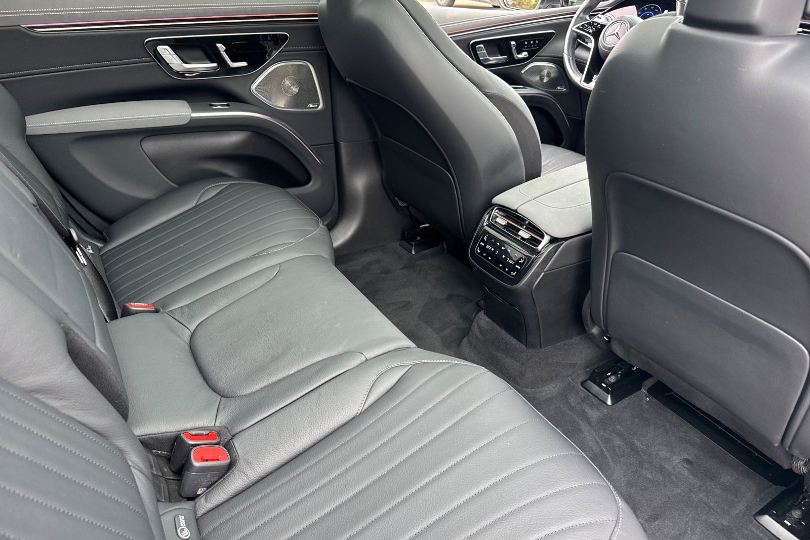 Certified 2023 Mercedes-Benz EQS 580 4MATIC SUV image 33