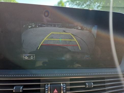 Used 2021 Lexus LS 500 F Sport w/ Accessory Package (Z2) RWD image 19