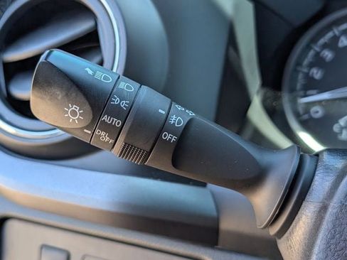 Used 2022 Toyota Tacoma TRD Off-Road w/ TRD Premium Off Road Package image 20