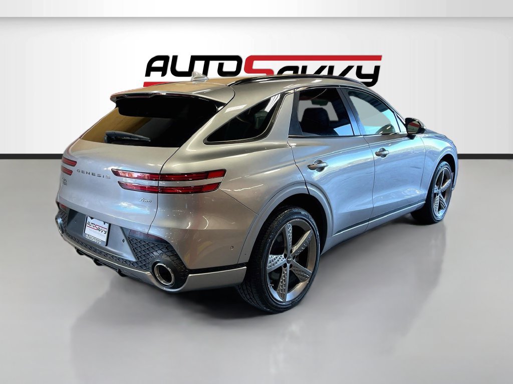 Used 2022 Genesis GV70 2.5T w/ Sport Prestige Package AWD/4WD image 7