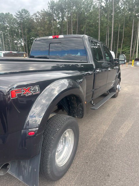 Used 2019 Ford F350 Platinum w/ Platinum Ultimate Package AWD/4WD image 7