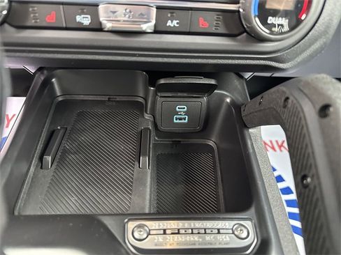 New 2025 Ford Bronco Big Bend w/ Black Diamond Package image 23