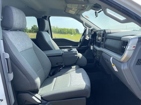 New 2025 Ford F350 XLT image 26