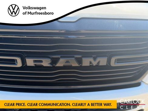 Used 2024 RAM 1500 Laramie AWD/4WD image 11