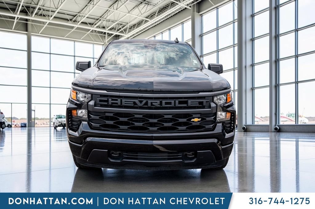 Used 2024 Chevrolet Silverado 1500 Custom AWD/4WD image 15