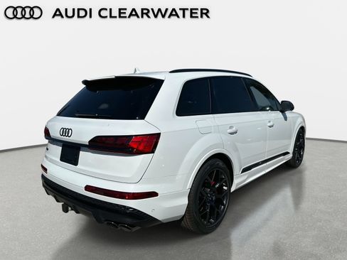 New 2026 Audi SQ7 Prestige image 5