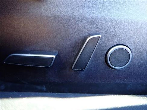 Used 2022 Tesla Model 3 Long Range image 11